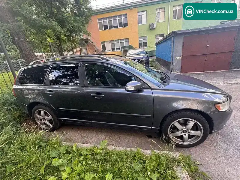 Volvo V50 2007, фото з оголошення 2 з 20, VIN YV1MW774982374805