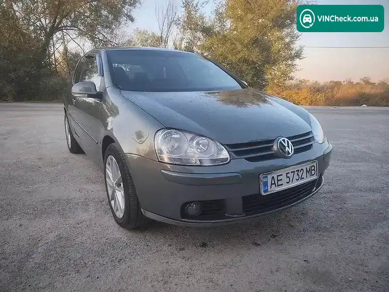 Volkswagen Golf 2005, фото з оголошення 1 з 16, VIN WVWZZZ1KZ6B098654