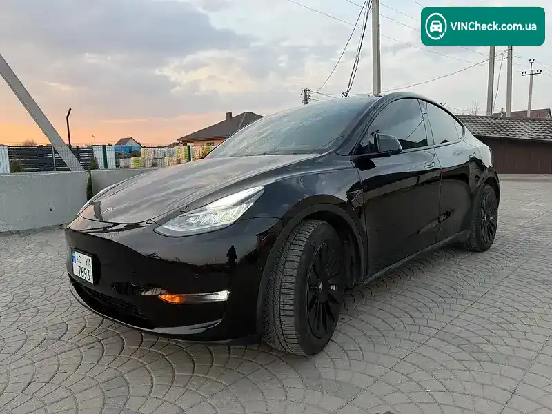 Tesla Model Y 2022, фото з оголошення 2 з 11, VIN 7SAYGDEE7NF403897