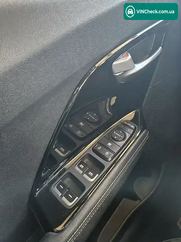 Kia Niro 2017, фото з оголошення 2 з 4, VIN KNDCC3LC8H5083431