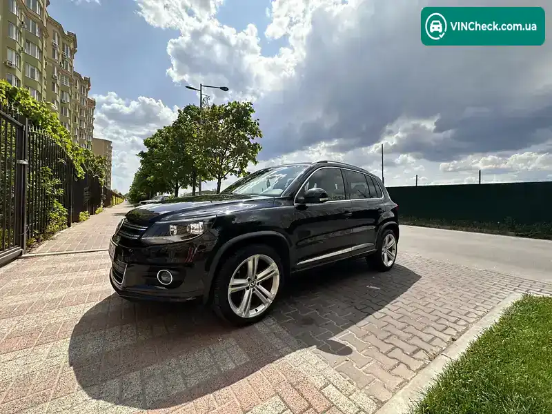 Volkswagen Tiguan 2016, фото з оголошення 1 з 20, VIN WVGBV7AX5GW608338