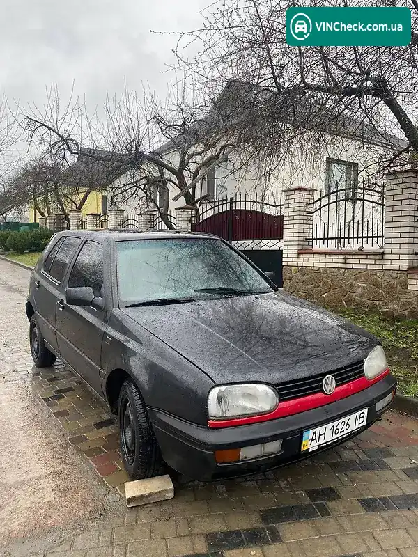 Volkswagen Golf 1993, фото з оголошення 1 з 6, VIN WVWZZZ1HZPP706825