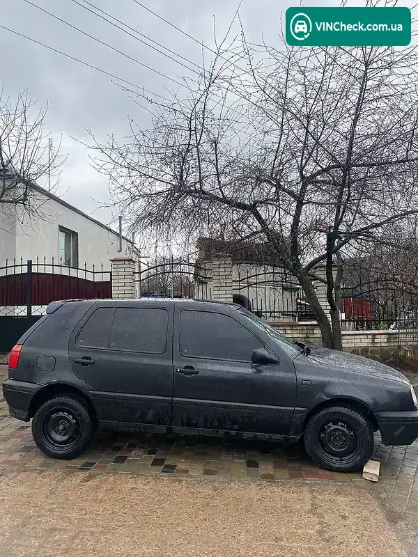 Volkswagen Golf 1993, фото з оголошення 2 з 6, VIN WVWZZZ1HZPP706825