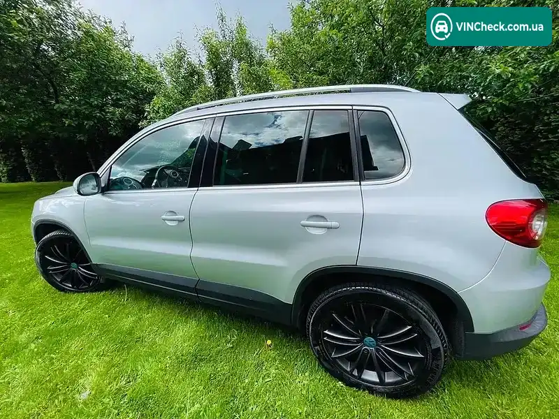 Volkswagen Tiguan 2010, фото з оголошення 1 з 21, VIN WVGZZZ5NZBW054897