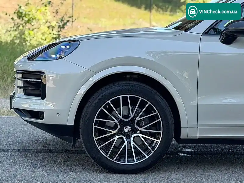 Porsche Cayenne 2023, фото з оголошення 2 з 20, VIN WP1ZZZ9YZRDA00955