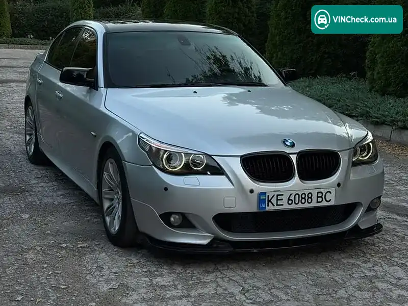BMW 5 Series 2006, фото з оголошення 1 з 20, VIN WBANE31000B954496