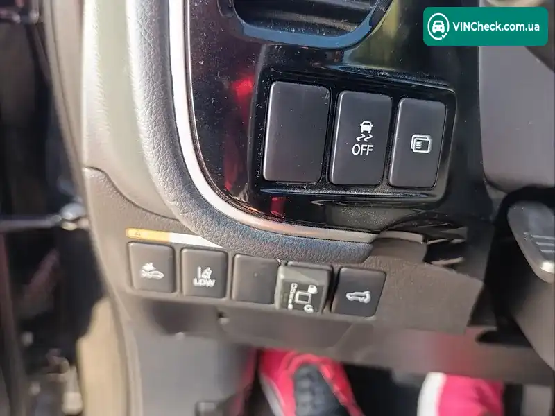 Mitsubishi Outlander 2020, фото з оголошення 2 з 14, VIN JA4AD3A3XLZ032810