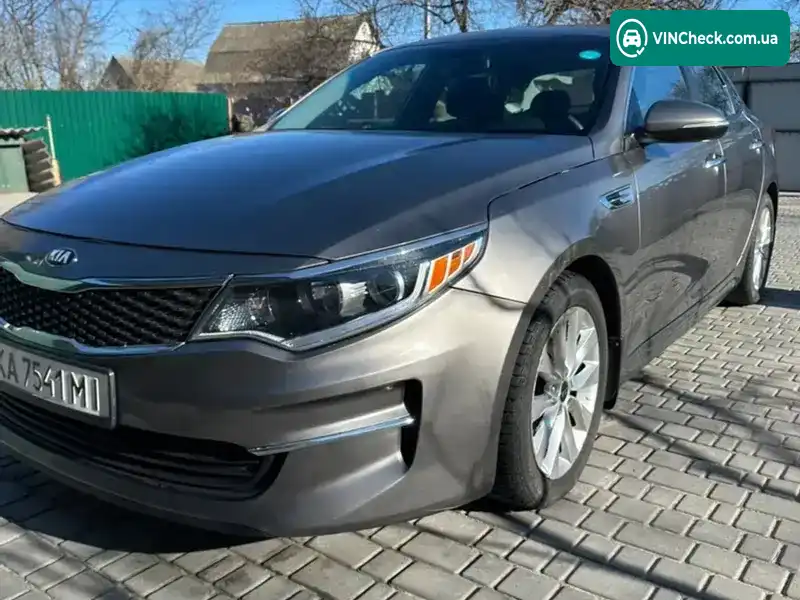 Kia Optima 2018, фото з оголошення 1 з 10, VIN 5XXGT4L38JG261606