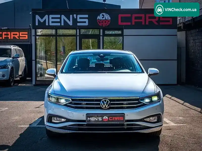 Volkswagen Passat 2021, фото з оголошення 2 з 20, VIN WVWZZZ3CZNE030318