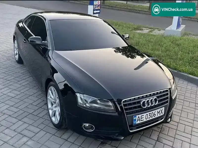 Audi A5 2010, фото з оголошення 1 з 21, VIN WAUZZZ8T1BA000597
