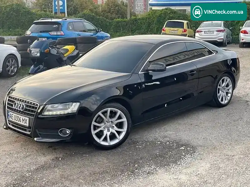Audi A5 2010, фото з оголошення 2 з 21, VIN WAUZZZ8T1BA000597