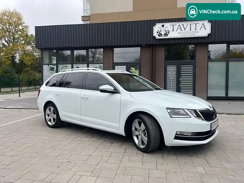 Skoda Octavia 2017, фото з оголошення 1 з 20, VIN TMBJJ9NE2J0180593