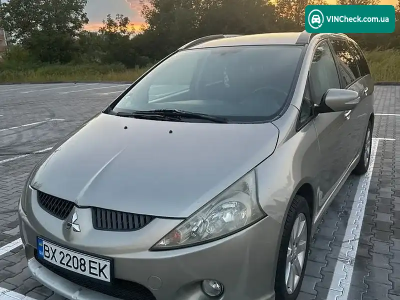 Mitsubishi Grandis 2006, фото з оголошення 2 з 20, VIN JMBLRNA4W6Z003959