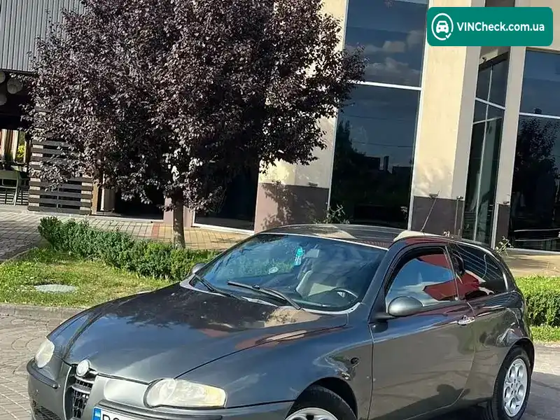 Alfa Romeo 147 2000, фото з оголошення 1 з 20, VIN ZAR93700003011891