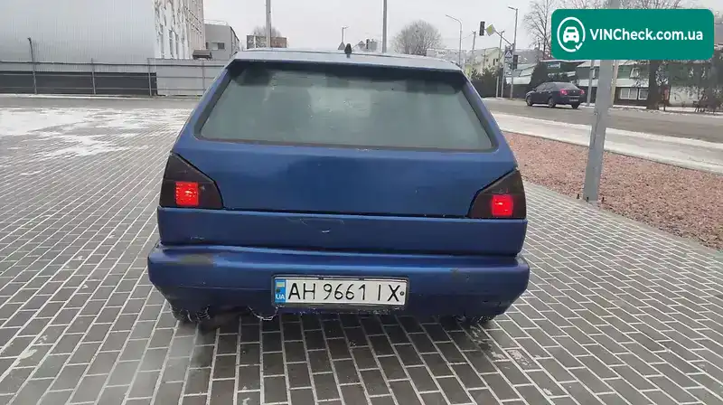 Volkswagen Golf 1988, фото з оголошення 2 з 5, VIN WVWZZZ1GZKW093348