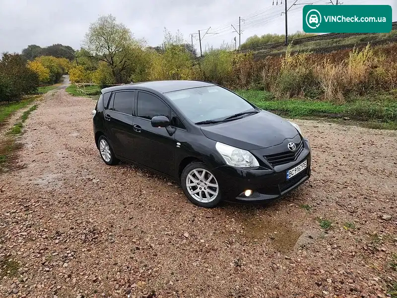 Toyota Verso 2010, фото з оголошення 2 з 11, VIN NMTDB26R90R006727