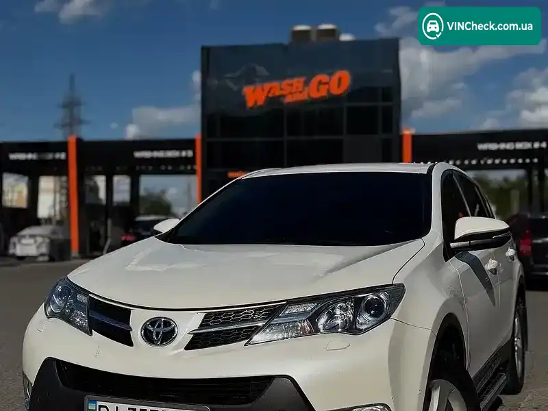 Toyota RAV4 2013, фото з оголошення 2 з 15, VIN JTMDAREV00D034620