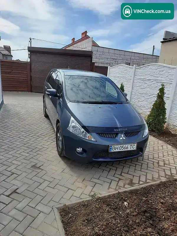 Mitsubishi Grandis 2005, фото з оголошення 1 з 8, VIN JMBLJNA8W6Z000806