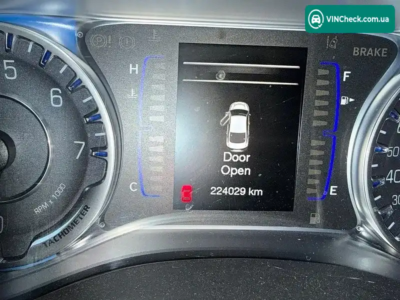 Chrysler 200 2015, фото з оголошення 2 з 20, VIN 1C3CCCAB1GN147127