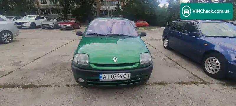 Renault Clio 2000, фото з оголошення 1 з 20, VIN VF1BB0S0F22309593