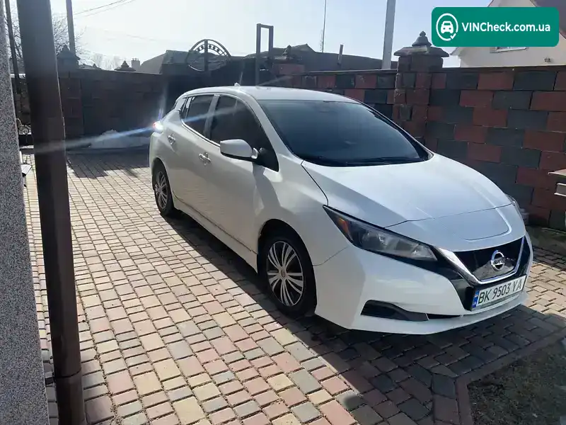 Nissan Leaf 2022, фото з оголошення 1 з 5, VIN 1N4AZ1BV8NC562216
