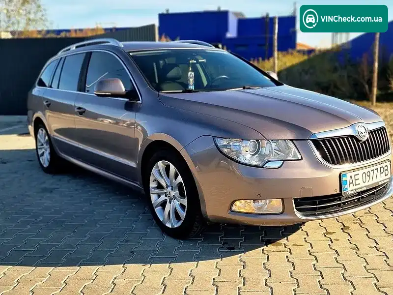 Skoda Superb 2011, фото з оголошення 1 з 20, VIN TMBJE73TXB9067627