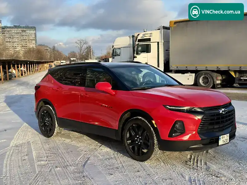 Chevrolet Blazer 2020, фото з оголошення 2 з 20, VIN 3GNKBBRA8LS699649