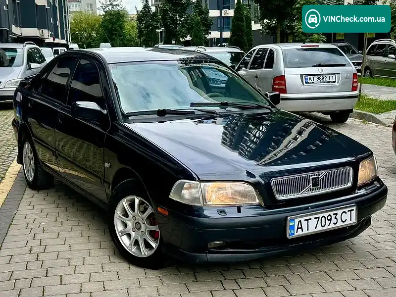 Volvo S40 1996, фото з оголошення 1 з 20, VIN YV1VS1603TF010999