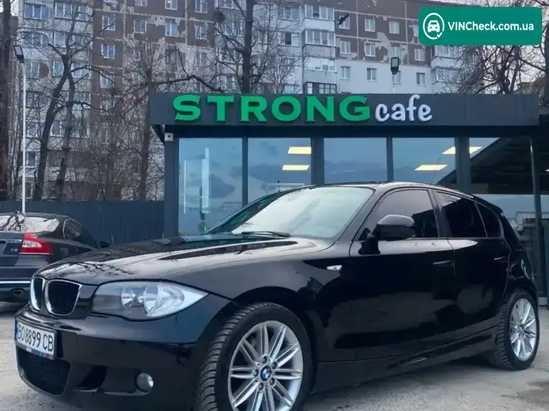 BMW 1 Series 2010, фото з оголошення 1 з 19, VIN WBAUH51060E317805