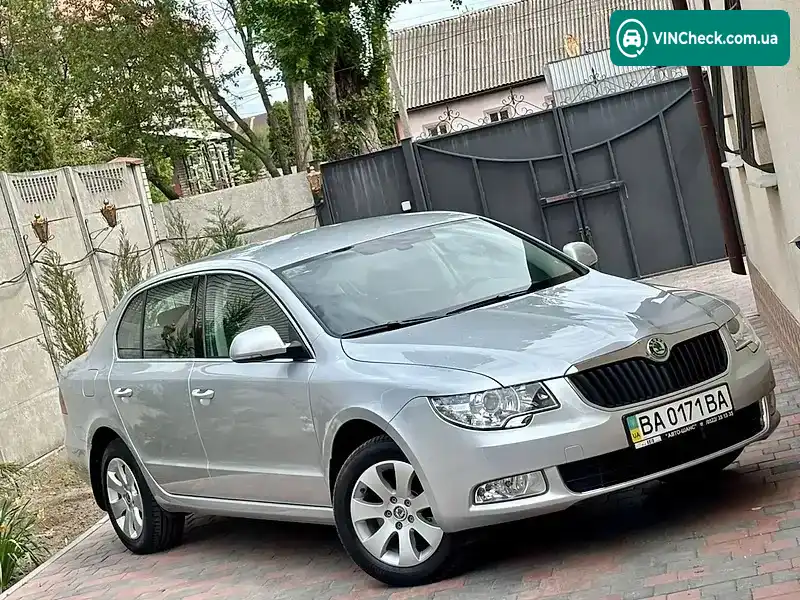 Skoda Superb 2012, фото з оголошення 1 з 21, VIN TMBAB43T1CB300876