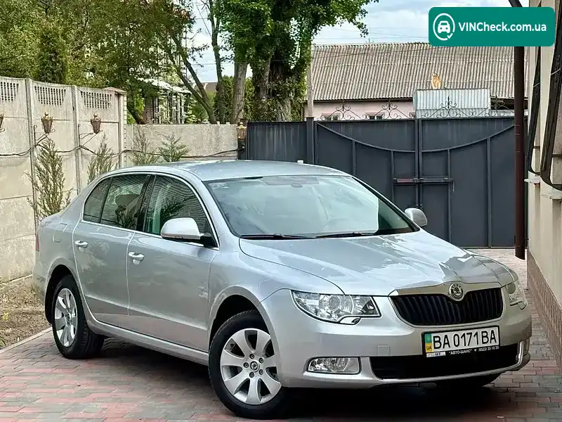Skoda Superb 2012, фото з оголошення 2 з 21, VIN TMBAB43T1CB300876