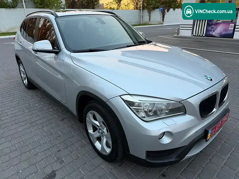 BMW X1 2013, фото з оголошення 1 з 20, VIN WBAVP7108DVW28435