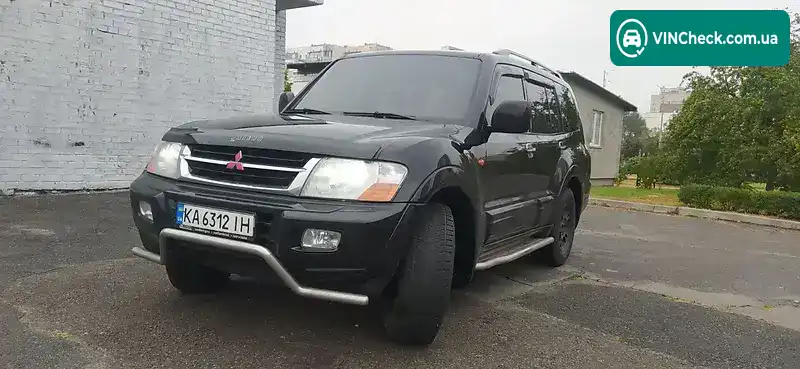 Mitsubishi Pajero 2001, фото з оголошення 1 з 20, VIN JMBLYV78W1J005009