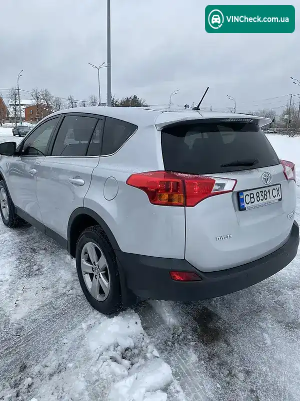 Toyota RAV4 2015, фото з оголошення 2 з 20, VIN JTMDAREV10D066492