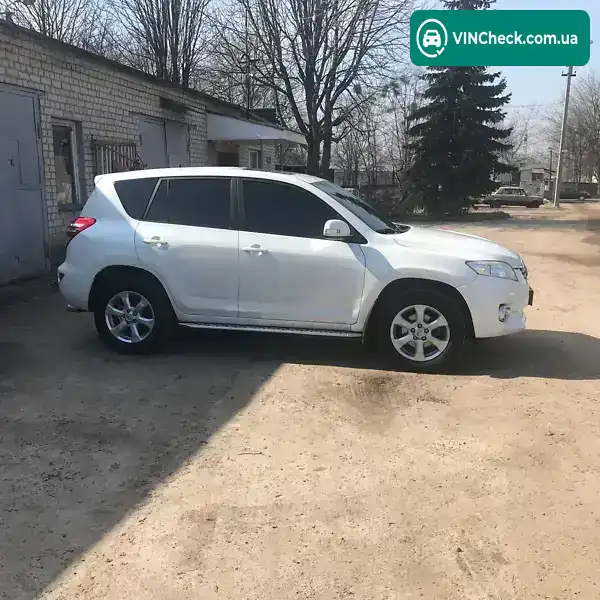 Toyota RAV4 2012, фото з оголошення 2 з 20, VIN JTMBE31V60D061450