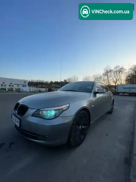 BMW 5 Series 2005, фото з оголошення 1 з 21, VIN WBANE31080B950308