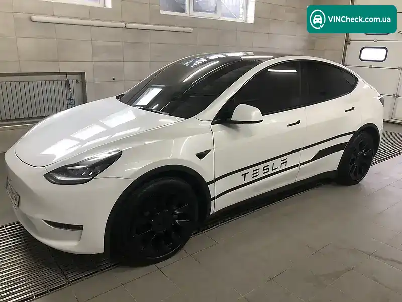 Tesla Model Y 2021, фото з оголошення 1 з 18, VIN 5YJYGDEE0MF176239