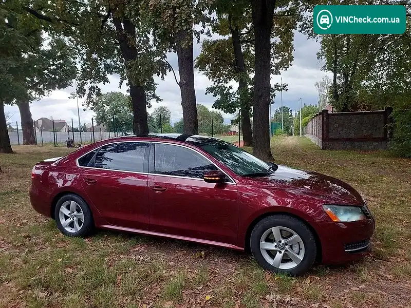 Volkswagen Passat 2012, фото з оголошення 2 з 20, VIN 1VWBP7A31CC065154