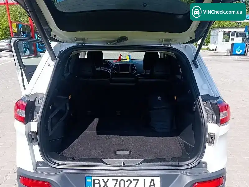 Jeep Cherokee 2017, фото з оголошення 2 з 20, VIN 1C4PJMDX3JD529432