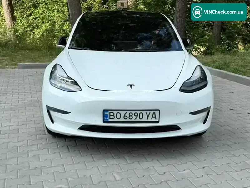 Tesla Model 3 2019, фото з оголошення 2 з 15, VIN 5YJ3E1EB6KF361574