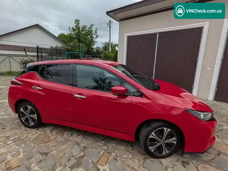 Nissan Leaf 2019, фото з оголошення 2 з 10, VIN SJNFAAZE1U0089520