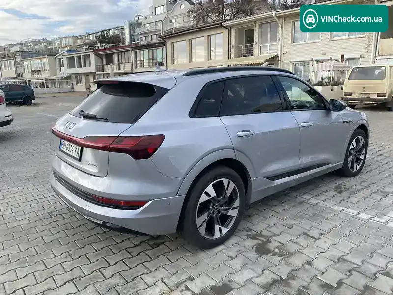 Audi e-tron 2021, фото з оголошення 2 з 13, VIN WA1AAAGE5MB025473