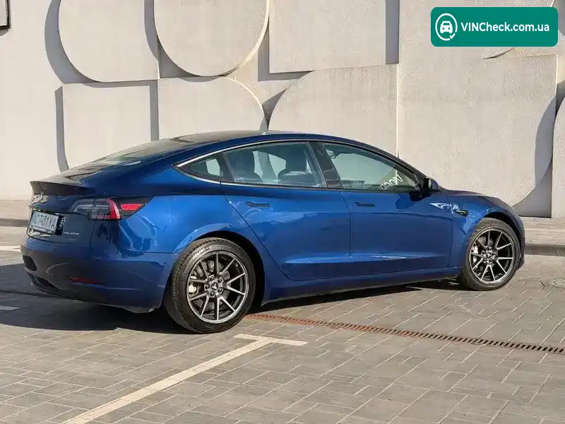 Tesla Model 3 2021, фото з оголошення 2 з 21, VIN 5YJ3E1EB8MF026478