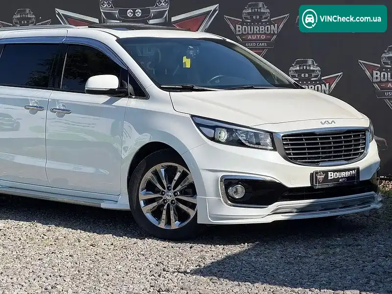 Kia Carnival 2014, фото з оголошення 2 з 20, VIN KNAMB81ABFS002768