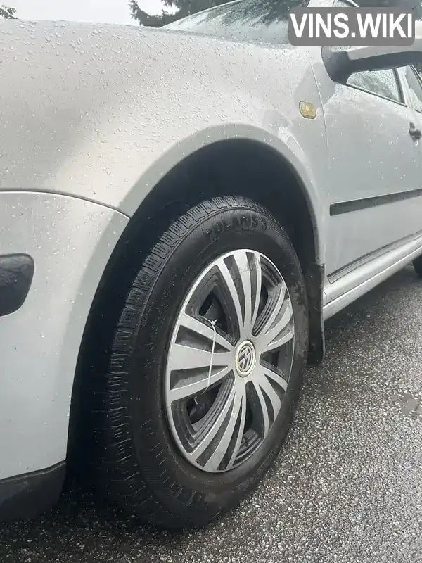 Volkswagen Bora 1999, фото з оголошення 2 з 19, VIN WVWZZZ1JZXW498576