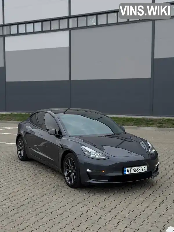 Tesla Model 3 2023, фото з оголошення 2 з 12, VIN 5YJ3E1EB3PF461963