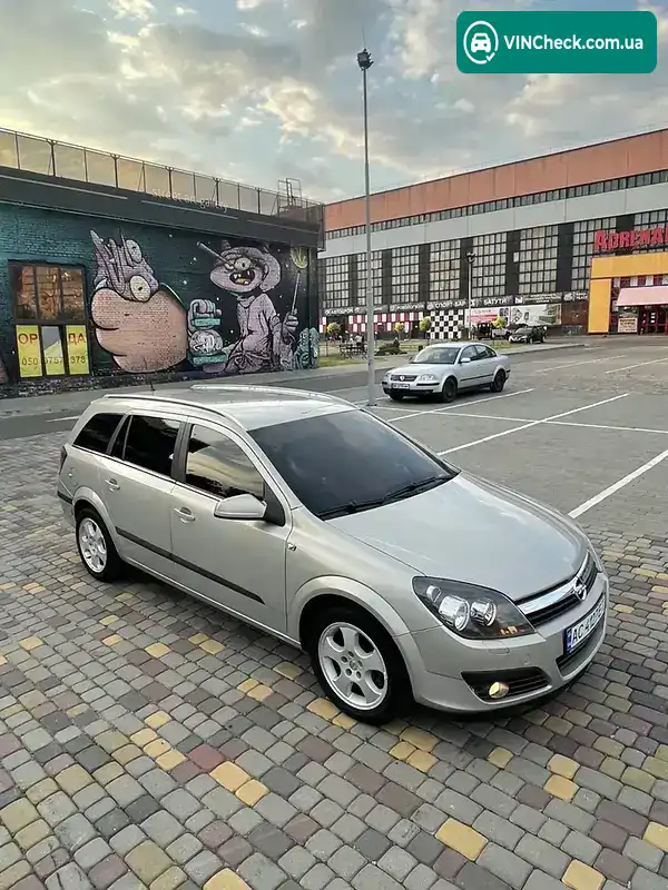 Opel Astra 2005, фото з оголошення 2 з 20, VIN W0L0AHL3555178500