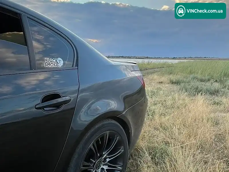 BMW 5 Series 2004, фото з оголошення 1 з 20, VIN WBAHC11080BC68040
