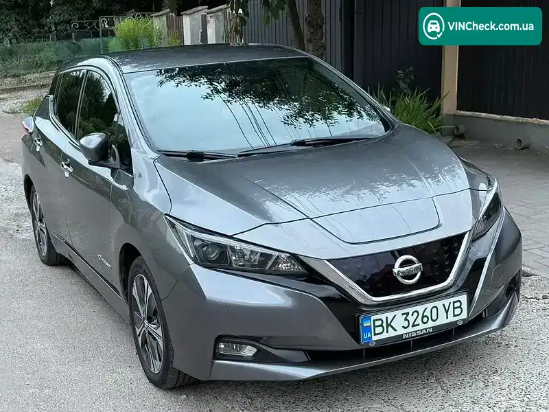 Nissan Leaf 2018, фото з оголошення 2 з 20, VIN SJNFAAZE1U0034206