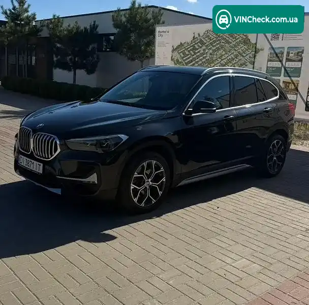BMW X1 2020, фото з оголошення 2 з 20, VIN WBXJG7C01L5R91336